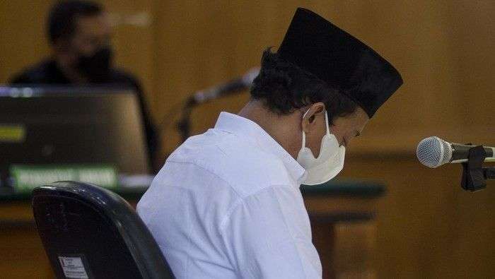 Herry Wirawan indonesia
