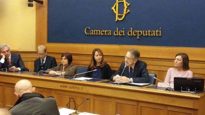 IRAN - Conferenza Stampa 4 dicembre 2019