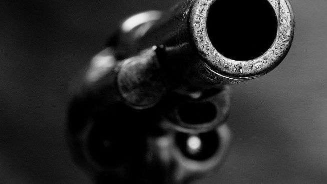 pistola rapina mano armata