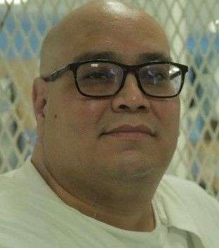 USA - Charles Flores